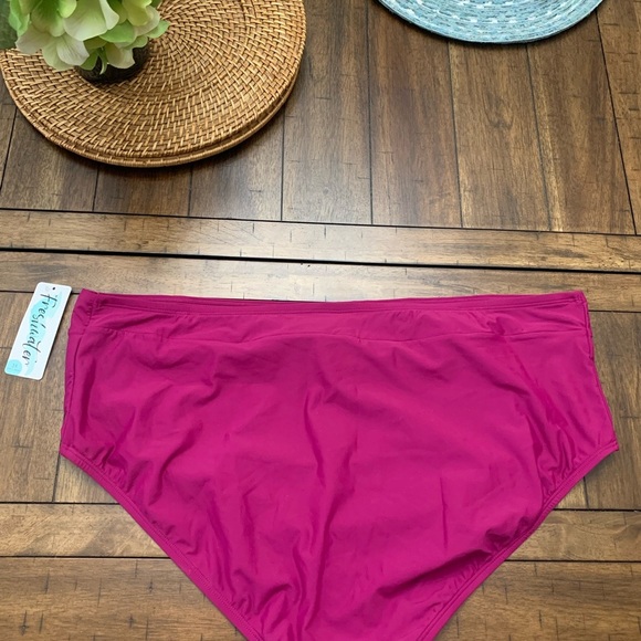 ❤NEW! Freshwater high leg high waisted bikini bottom - Picture 6 of 7